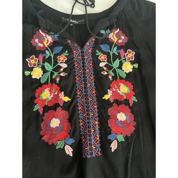Andree By Unit Women's S Black Floral Embroidered Boho Tunic Top - Picture 7 of 9